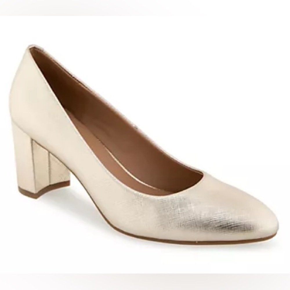 Aerosoles - Betsy Gold Textured Block Heel Pumps - Size 7